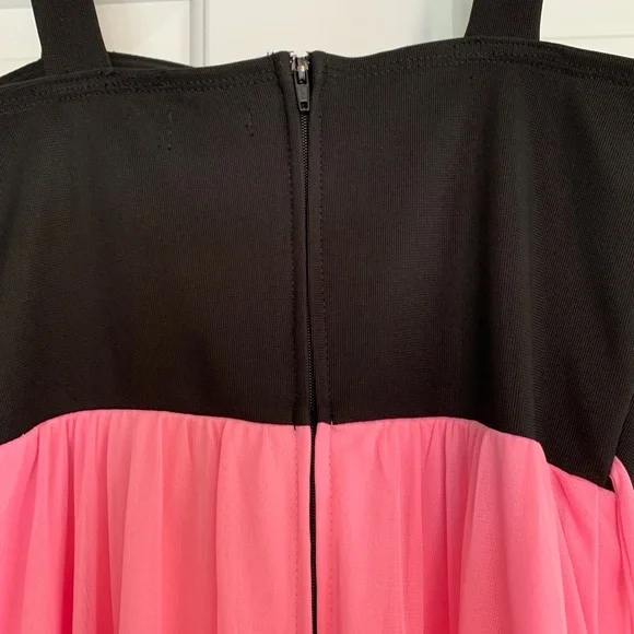 Gorgeous Roxette Pink and Black High-Low Dress, Girl's Size 12. - Picture 6 of 13